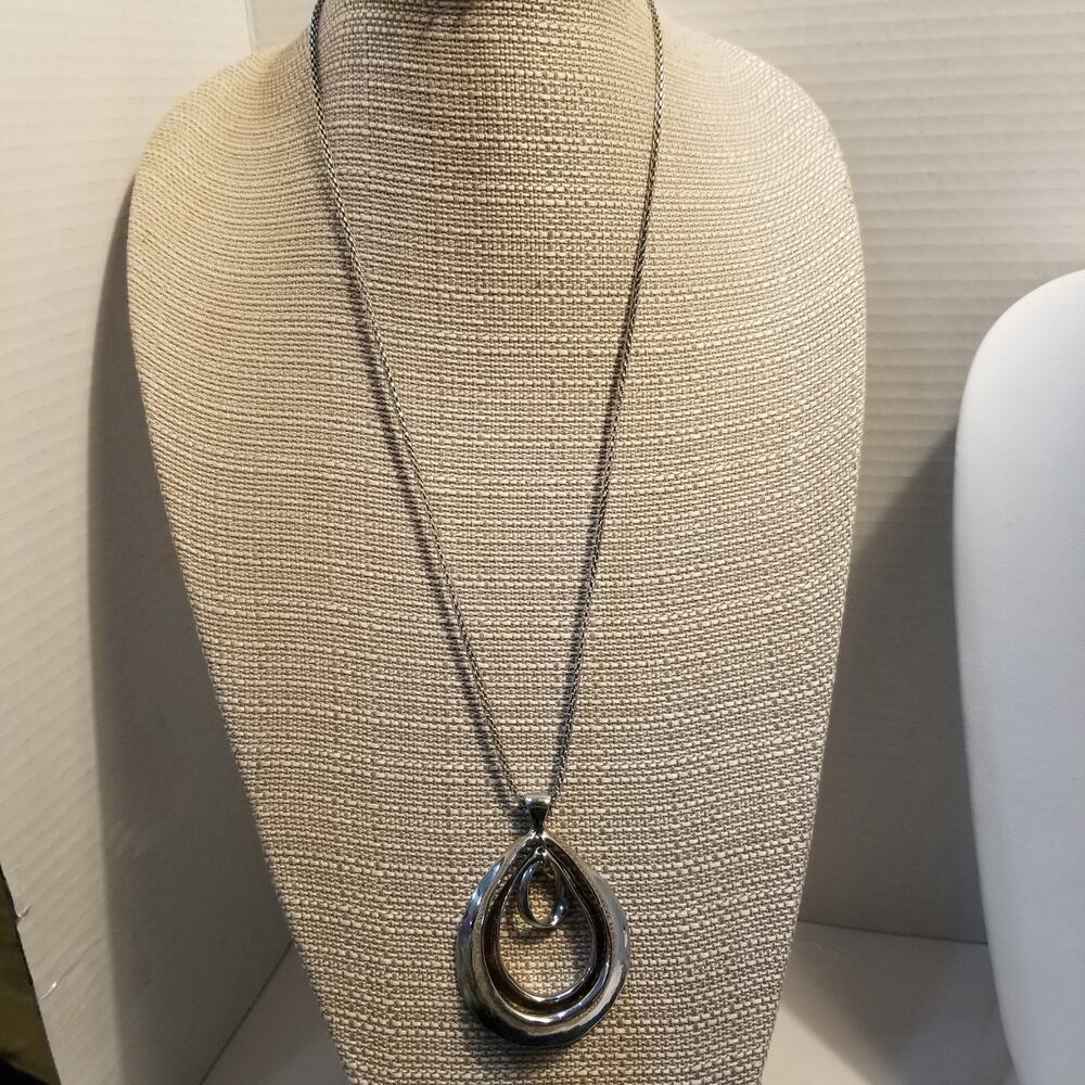 Lia Sophia ? silvertone 26 " with 2 1/2" extension triple tear drop pendant